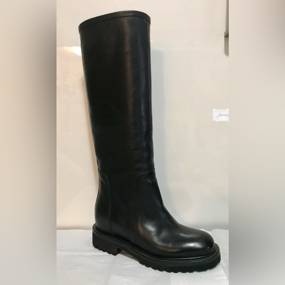 NEW +Tag~ VINCE (Made in Italy)~like COLLIN,BLACK Leather Knee High Lug Boots ~8 - Picture 2 of 10